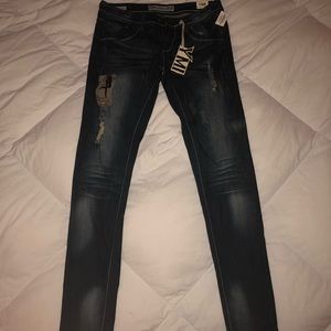 NWT YMI infinity skinny jeans